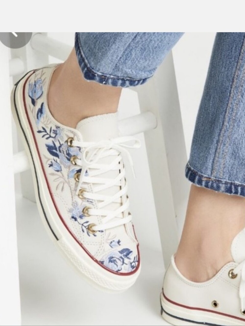 Converse Chuck Taylor Floral Embroidered Leather Low-Top Sneakers - Picture 2 of 8